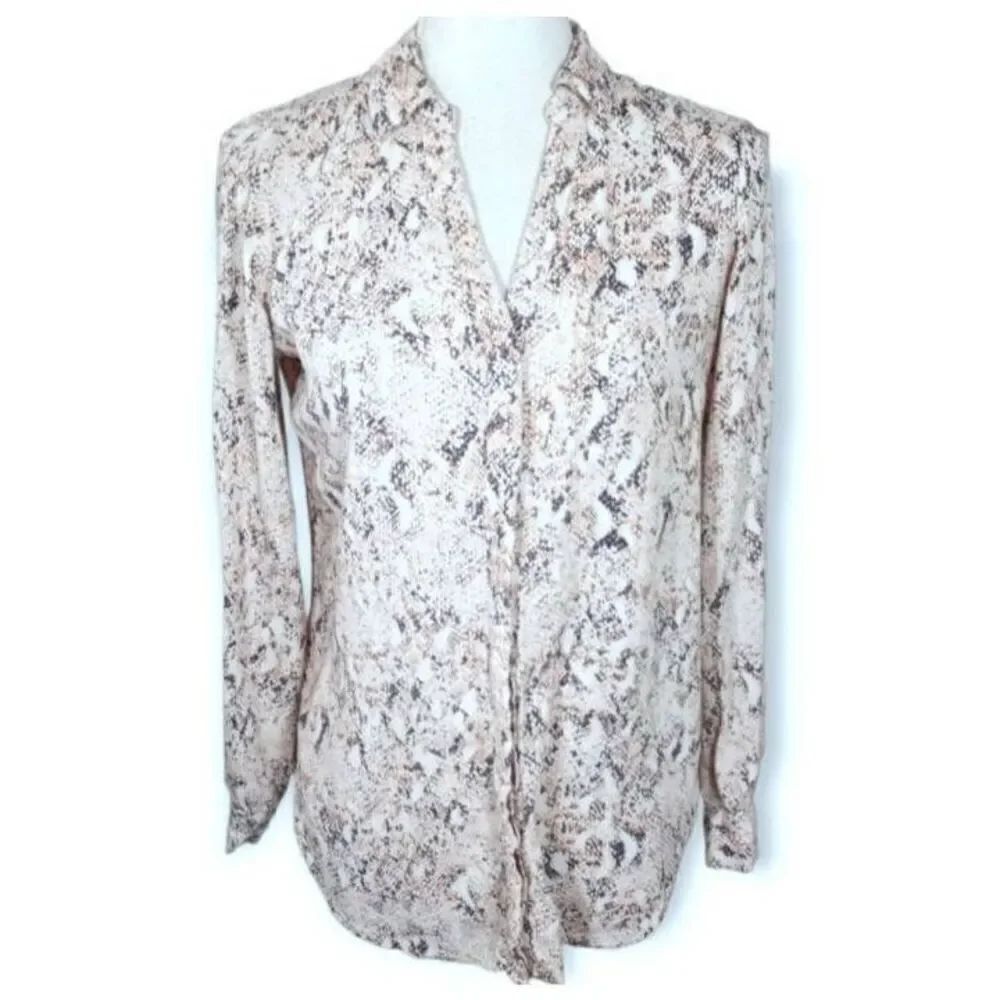 CANDIE'S PINK SNAKE PRINT BUTTON DOWN TOP SZ.S EUC.